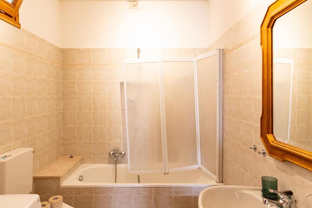 Cozy Apartment With A Strategic Position 佛罗伦萨 外观 照片